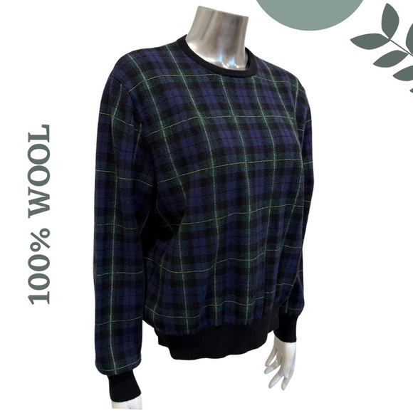100% Wool Plaid Crewneck Sweater | Navy & Green | Classic Look | Size Large - Picture 3 of 8